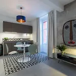 L'abeille - Boutique 4*