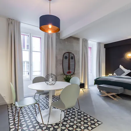 Hotel L'abeille - Boutique