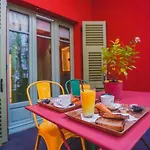 L'abeille - Boutique 4*