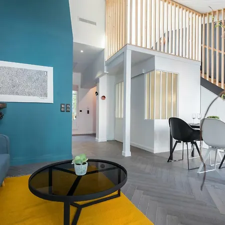 Otel L'abeille - Boutique 4*