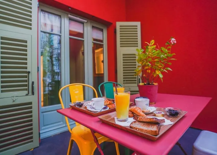 L'abeille - Boutique 4*