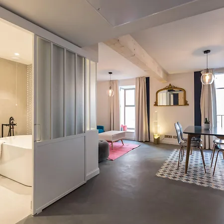 L'abeille - Boutique Hotel